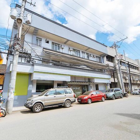 Reddoorz Plus Near San Pedro Cathedral Davao Exterior foto