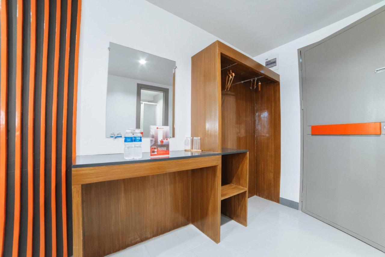 Reddoorz Plus Near San Pedro Cathedral Davao Exterior foto