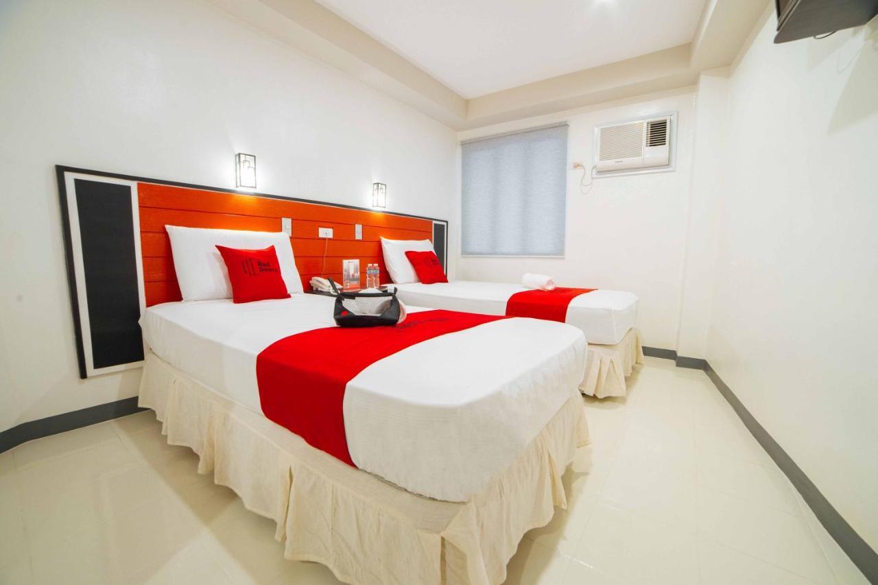 Reddoorz Plus Near San Pedro Cathedral Davao Exterior foto