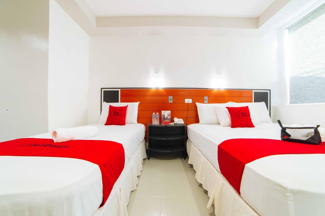 Reddoorz Plus Near San Pedro Cathedral Davao Exterior foto